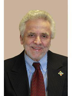 Gilbert Carbon of CENTURY 21 Gold photo