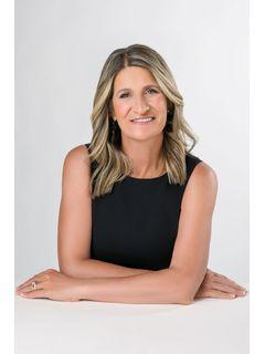 Cathy Harbick of CENTURY 21 Community First photo