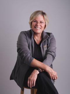 Lynda Fritsch of CENTURY 21 Concept 100 photo