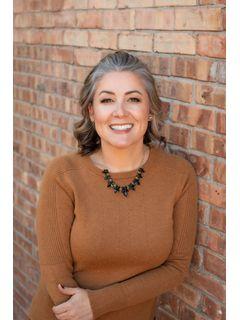 Meg Zammit of CENTURY 21 Northland photo