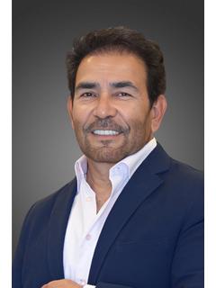 Gustavo Islas of CENTURY 21 Allstars photo