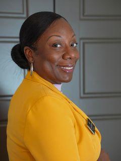 Evelyn McCormick of CENTURY 21 Patterson & Associates Real Estate Co. photo