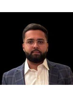 Himmat Ghoman of CENTURY 21 Scheetz photo