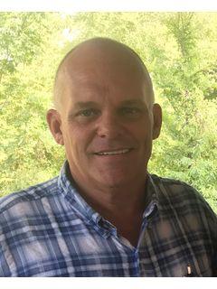 JR Simpson of CENTURY 21 Lake Country photo