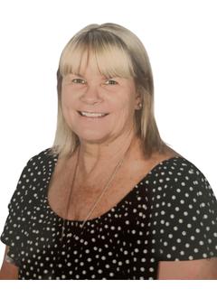 Shellye Milazzo-Wilson of CENTURY 21 Masters photo