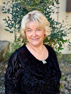 Denise WilliGillespie