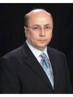 Nilo De La Torre of CENTURY 21 Sunny Gardens Realty, Inc. photo