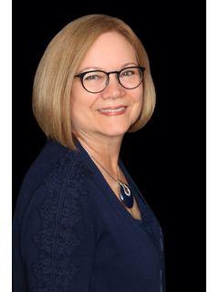 Linda E. Schmidt of CENTURY 21 Global Realtors photo