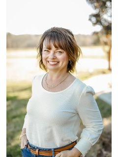 Laura Allen of CENTURY 21 Cumberland Realty photo