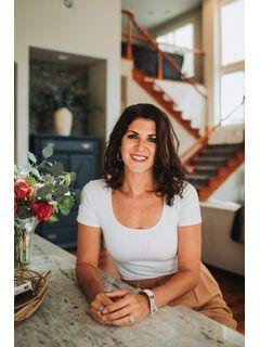 Amanda Kronebusch of CENTURY 21 Dream Home photo