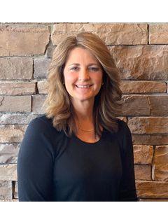 Andrea Schoelkopf of CENTURY 21 Rauh & Johns photo