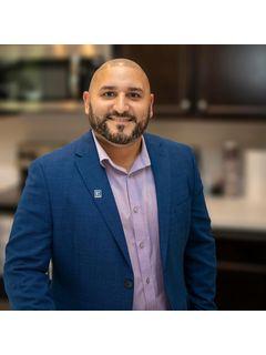 Heber Santiago of CENTURY 21 Tenace Realty photo