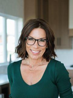 Melanie Staiger of CENTURY 21 Morrison Realty photo