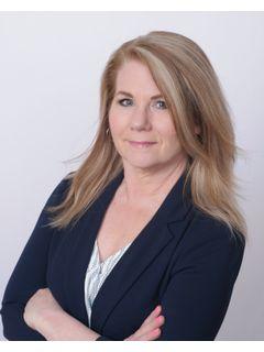 Kelly Melberg of CENTURY 21 Lund, Realtors photo