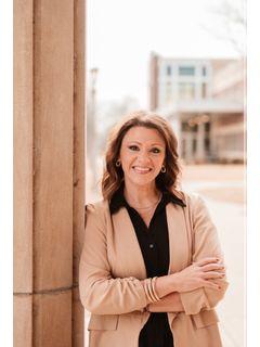 Alicia Case of CENTURY 21 Glover Town & Country photo