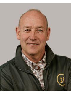 Bret Kumpf of CENTURY 21 Realty Team photo
