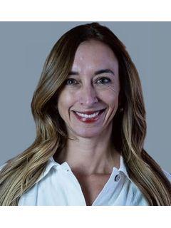 Megan Rae of CENTURY 21 Community First photo