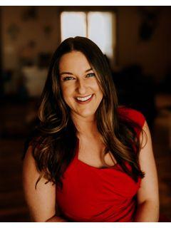 Lauren Marshall