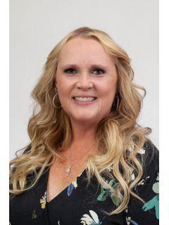 Patty Seutter of CENTURY 21 Bradley Realty, Inc. photo
