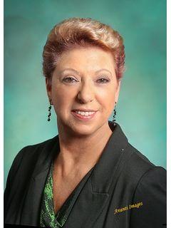 Laura Thomas of CENTURY 21 Masters photo