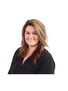 Dina Edens of CENTURY 21 Judge Fite Company photo