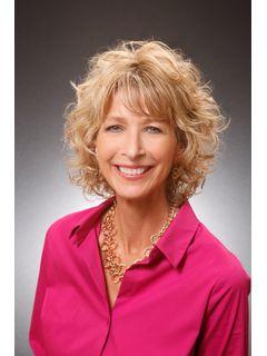 Pamela Hogue of CENTURY 21 Masters photo