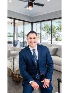 Jesus E. Estrada III of CENTURY 21 Realty Masters photo