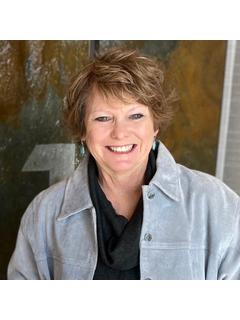 Jobeth Weaver of CENTURY 21 Connect Realty photo