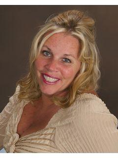 Carole Ann Catapano of CENTURY 21 Catapano Homes photo