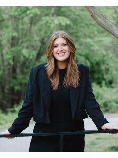 Tori Elmore of CENTURY 21 Realty @ Home photo
