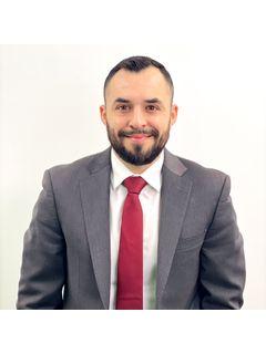 Edwin Blanco of CENTURY 21 Realty Masters photo