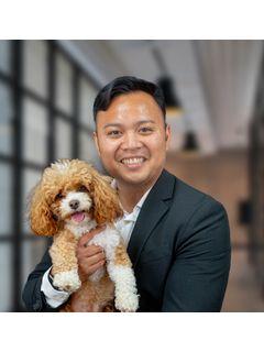 Chris Smith of CENTURY 21 Community photo