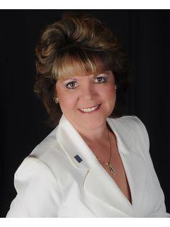 Kathy Jacobson of CENTURY 21 Beggins Enterprises photo