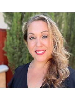 Leticia Vega of CENTURY 21 Masters photo