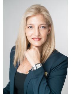 Nasiba Azrak of CENTURY 21 World Connection photo