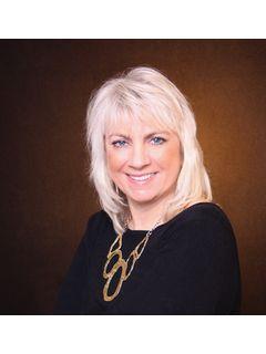 Lisa Murray of CENTURY 21 United photo