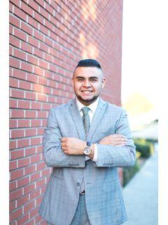 Armando Valencia of CENTURY 21 A Better Service Realty photo