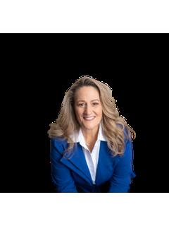 Tamera Reynolds of CENTURY 21 Judge Fite Company photo