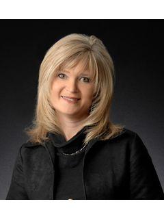 Marcia Reynolds of CENTURY 21 Landmark Realty photo