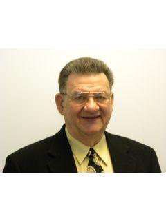 George Tucci of CENTURY 21 North East photo