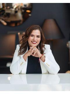 Laura Friend of CENTURY 21 Judge Fite Company photo