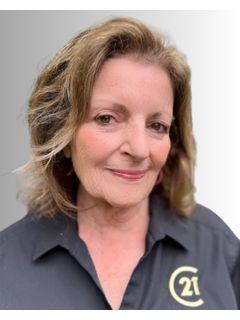 Paulette Bartlett of CENTURY 21 Lyons & Associates Real Estate photo