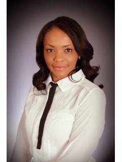 Latoya Hayes of CENTURY 21 Universal Real Estate photo