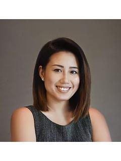 Ivy Wang of CENTURY 21 Ludecke Inc. photo