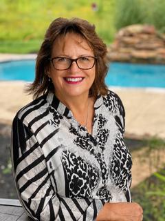 Carol Sunseri of CENTURY 21 Integra photo