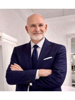 William Krasner of CENTURY 21 Semiao & Associates photo