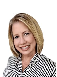 Kim Cooke of CENTURY 21 The Hills photo