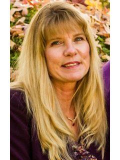 Tina Cornish of CENTURY 21 Select Real Estate, Inc. photo