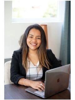 Mayra Mendoza Munguia of CENTURY 21 Triangle Group photo