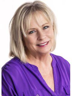 Linda Wissmann of CENTURY 21 Ashland Realty photo